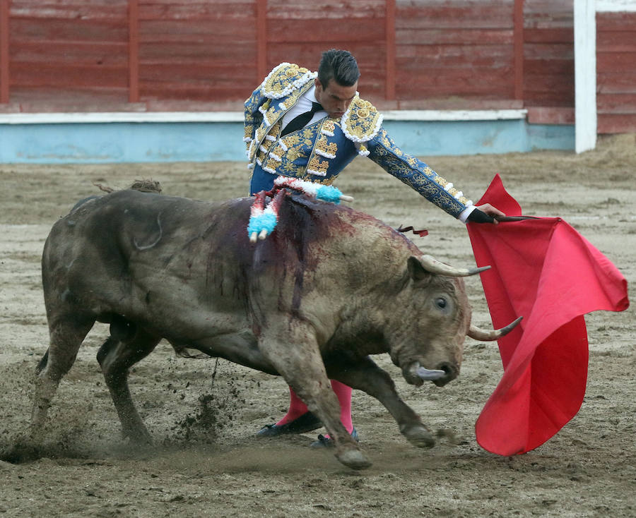 Fotos: Corrida de toros de San Pedro en Segovia (1)