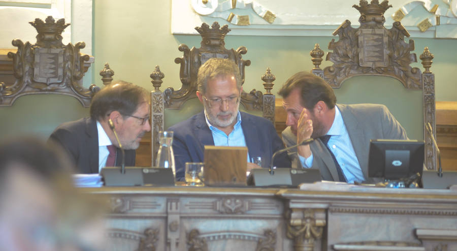 Fotos: Pleno en el Ayuntamiento de Valladolid