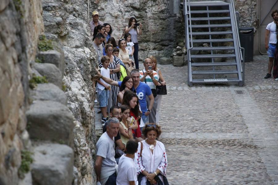 Fotos: Actividades culturales en la Cueva de Salamanca, la Casa de las Conchas y la Casa Lis