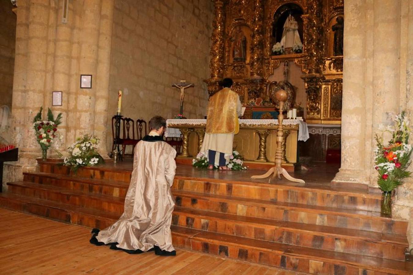 Fotos: Visitas teatralizas a Santa María La Mayor en Villamuriel