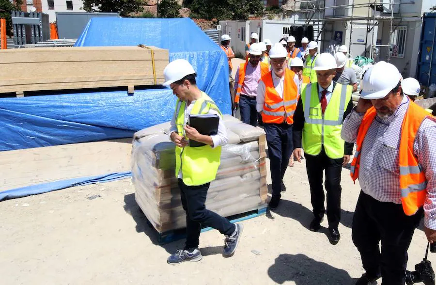 Fotos: El rector de la UVA, Antonio Largo, visita las obras de la segunda fase del campus de Segovia