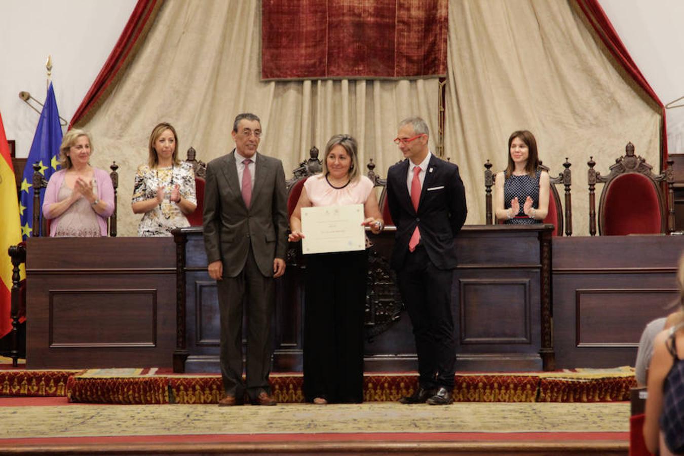 Fotos: La USAL entrega los premios a las 100 mejores notas de la EBAU