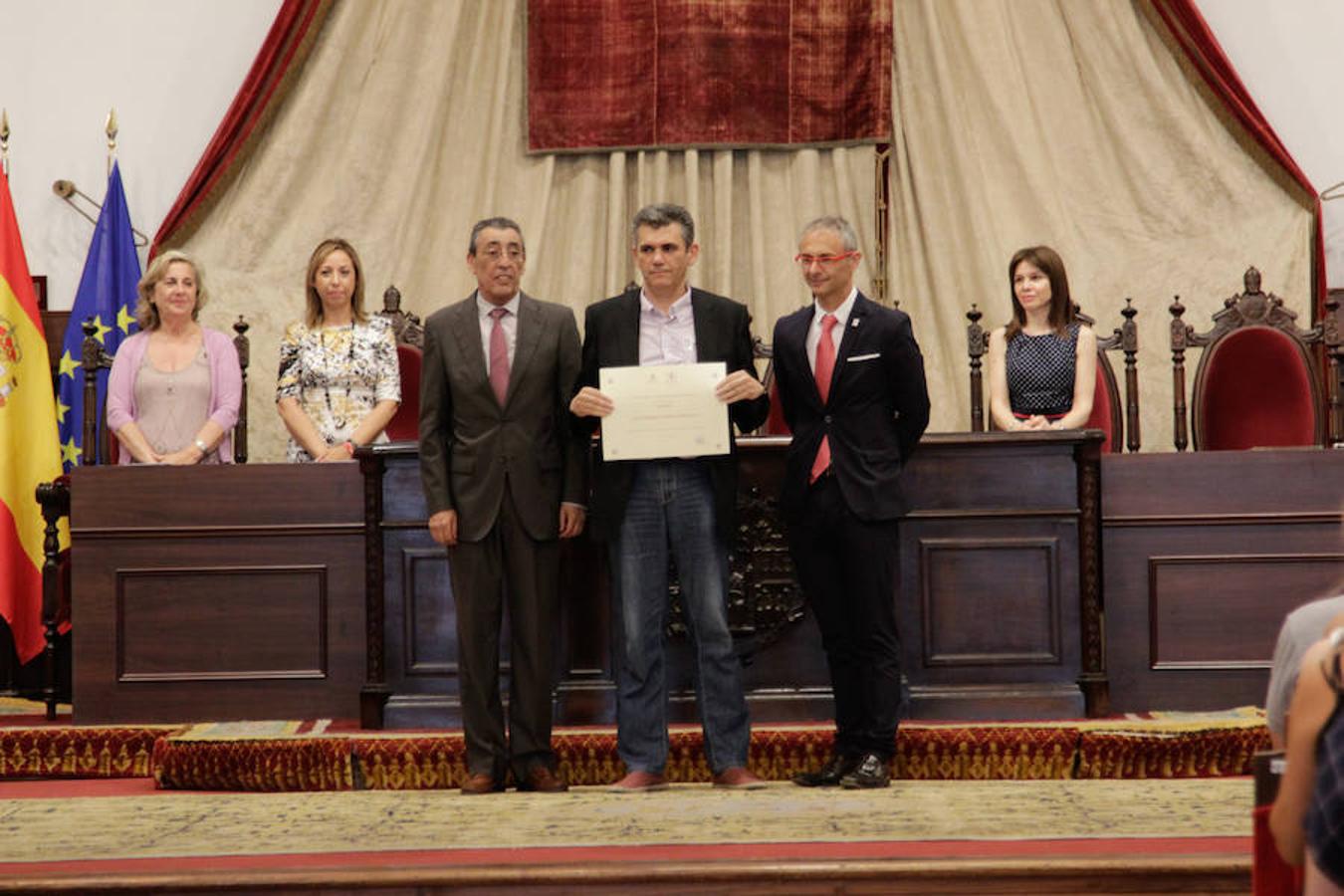Fotos: La USAL entrega los premios a las 100 mejores notas de la EBAU