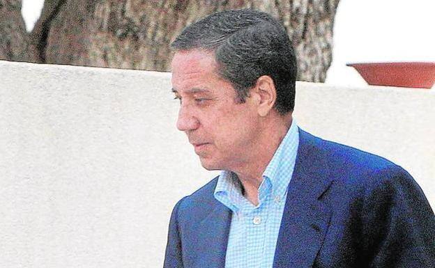 Zaplana, durante un registro.