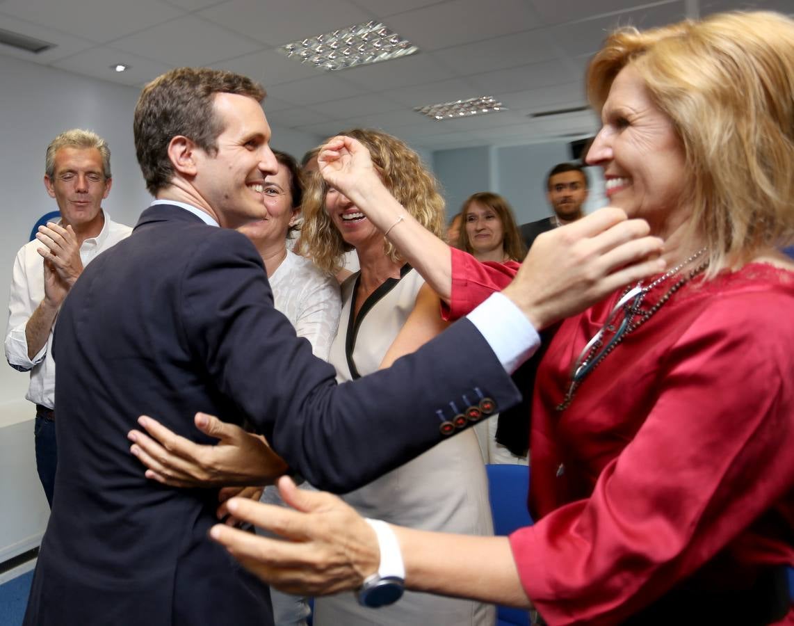 La exministra de Agricultura, la vallisoletana Isabel García Tejerina, arropa a Casado como presidente del PP por su proyecto cargado de ilusión, de generosidad, de equipo y de proyecto de valores y convicciones para España