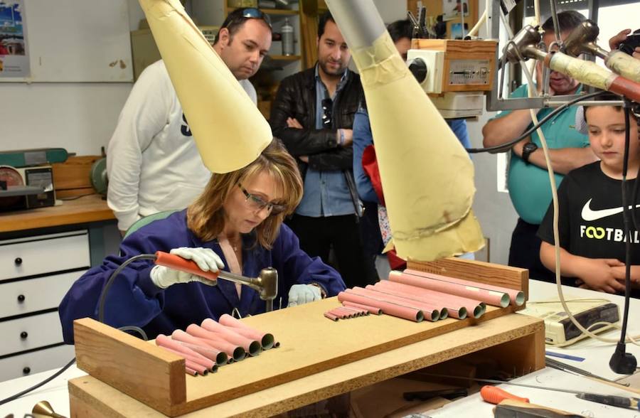Fotos: Visita al taller de organería Acitores de Torquemada