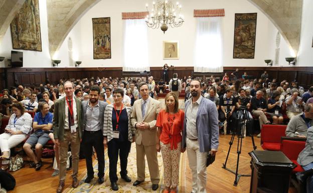 Solo el 47% de los astrónomos trabajan con contratos estables