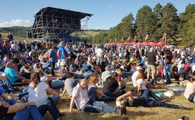 Público en el concierto Músicos en la Naturaleza celebrado en 2017. 