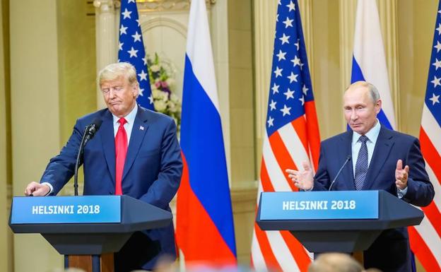 Donald J. Trump y su homólogo ruso, Vladimir Putin en el Palacio Presidencial de Helsinki, Finlandia. 