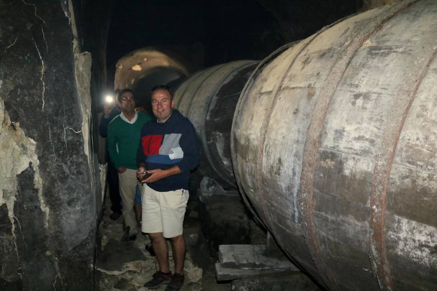 Fotos: Ruta por las cuevas y bodegas de Dueñas