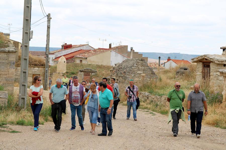 Fotos: Ruta por las cuevas y bodegas de Dueñas