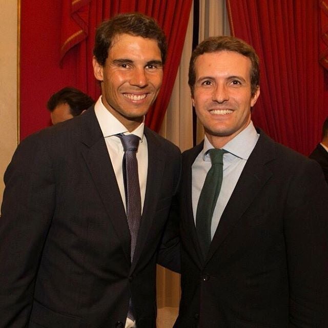 Con @rafaelnadal una de las personas que más admiro, el numero 1 del tenis mundial, el mejor deportista español de la historia y un gran patriota.