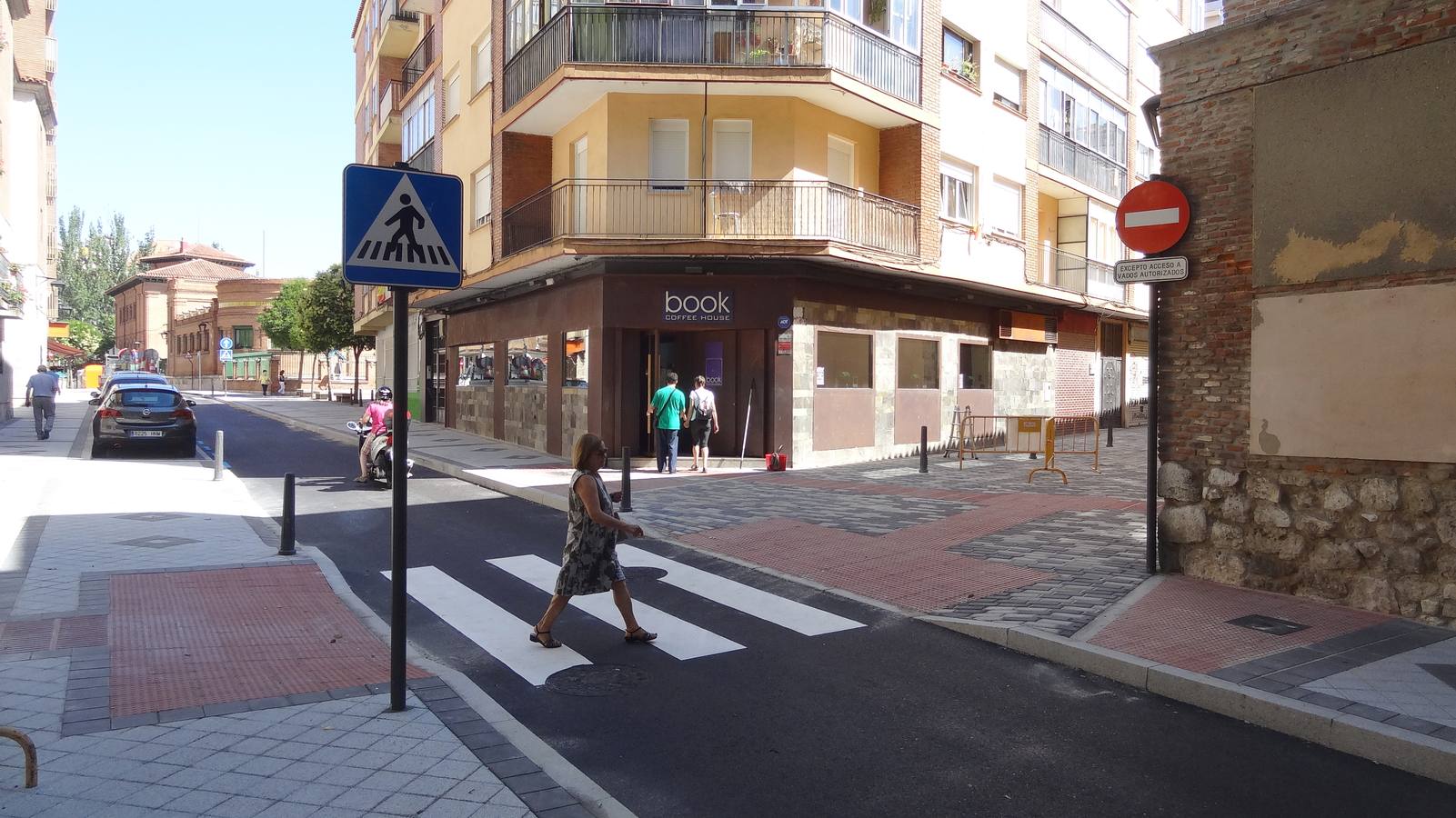 Los conductores que circulen por esta vía se encontrarán con uno de los nueve avisadores de velocidad que acaba de instalar el Ayuntamiento