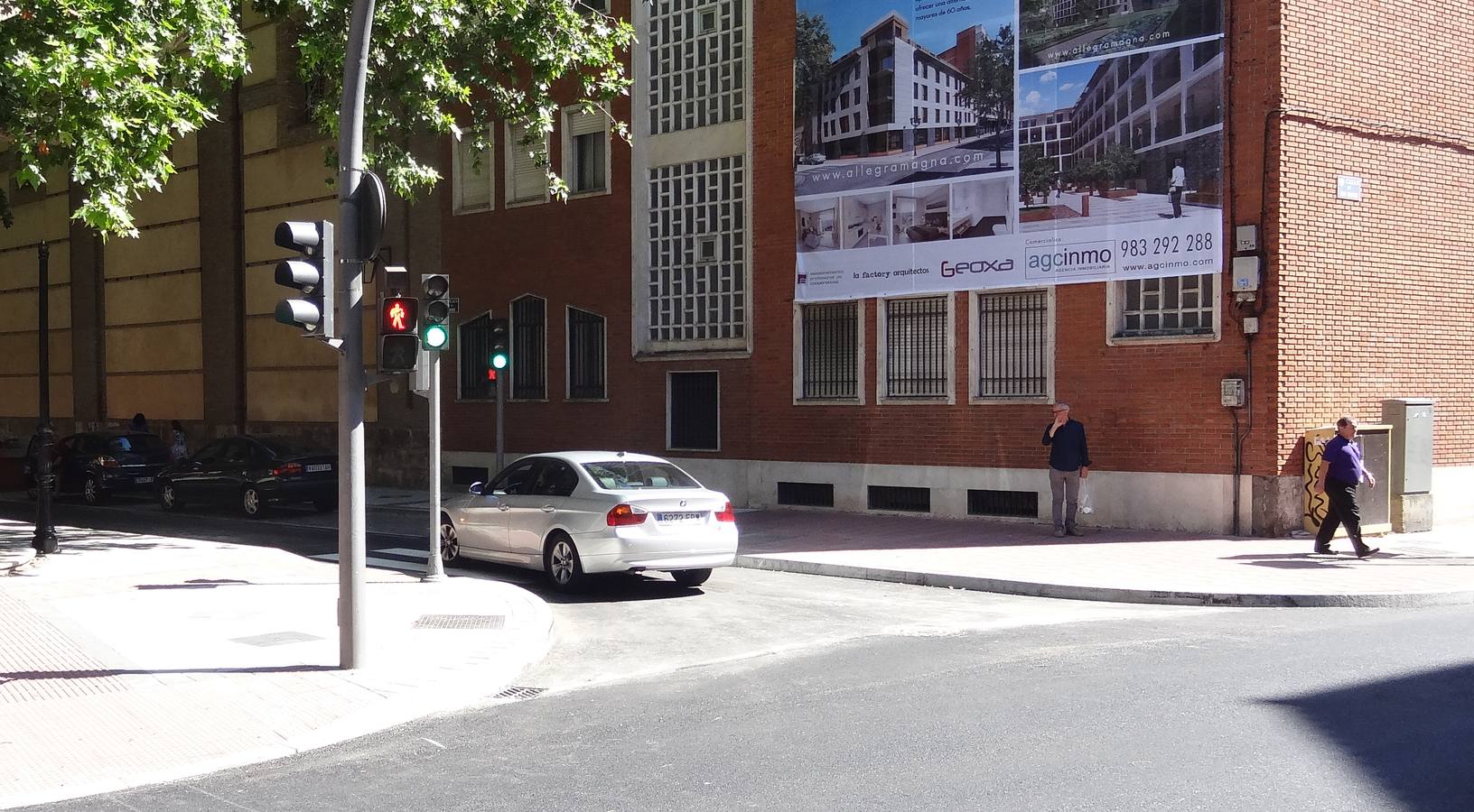 Los conductores que circulen por esta vía se encontrarán con uno de los nueve avisadores de velocidad que acaba de instalar el Ayuntamiento