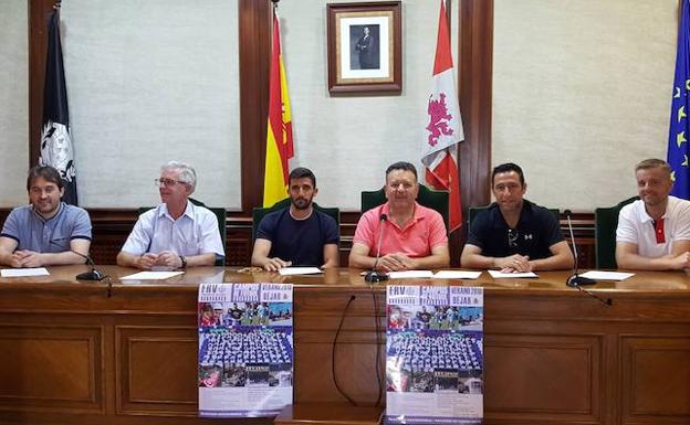 Foto de la presentación del campus del Valladolid en Béjar. 