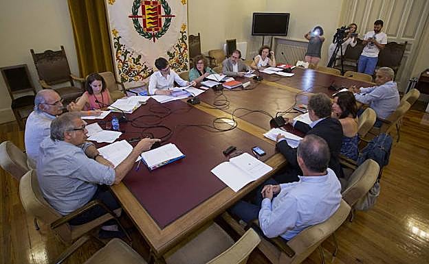 Reunión de la comisión de investigación del soterramiento. 