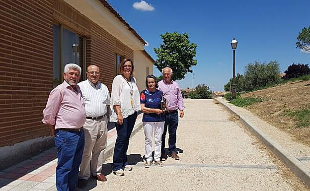 La presidenta de la Diputación de Palencia, Ángeles Armisén, en Támara de Campos. 