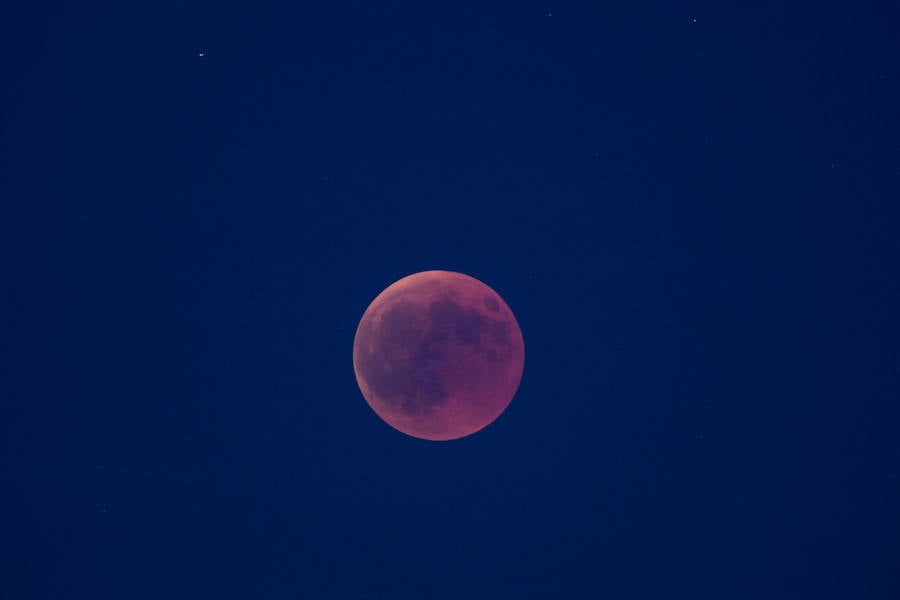 Fotos: Eclipse y luna de sangre en Salamanca
