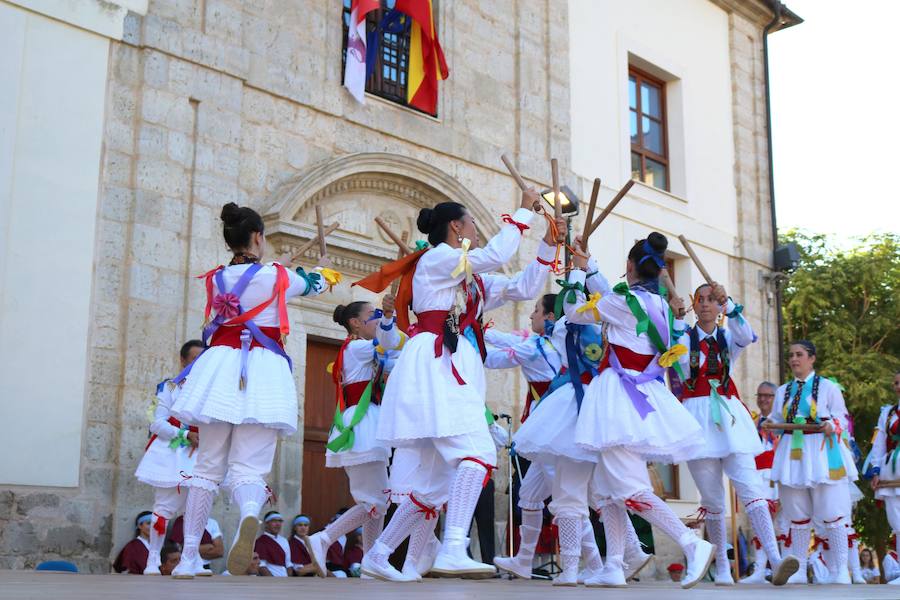 Fotos: Danza y Paloteo en Ampudia