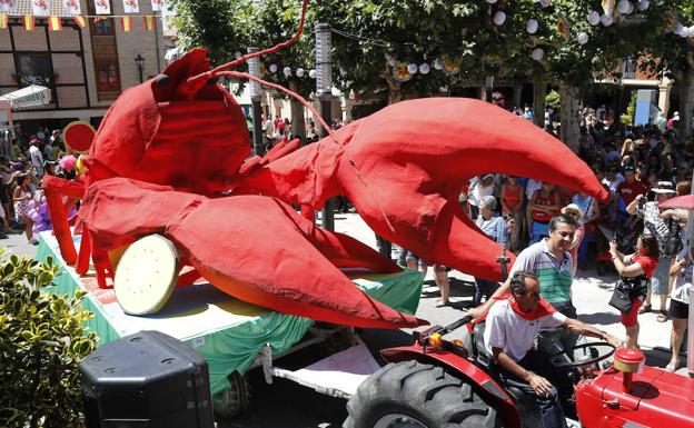 Una de las carrozas que particparon en el desfile de esta cuadragésima séptima edición.Marta Moras