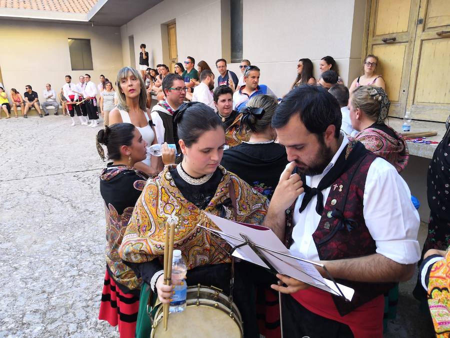 Fotos: XII Certamen de paloteo en Torrelobatón