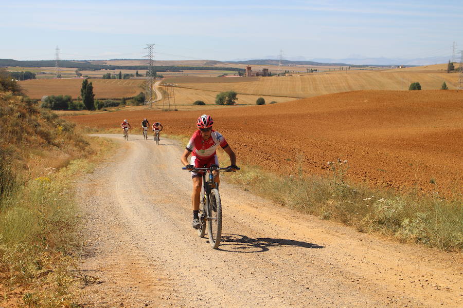 Fotos: IV Trail subida a la Costevilla