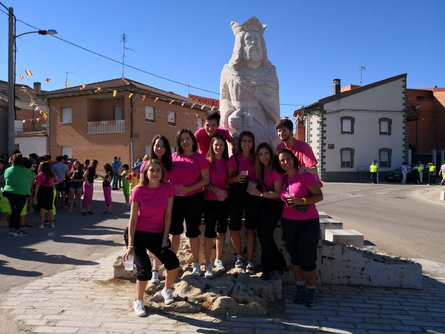 Fotos: Pregón y pasacalles en Wamba