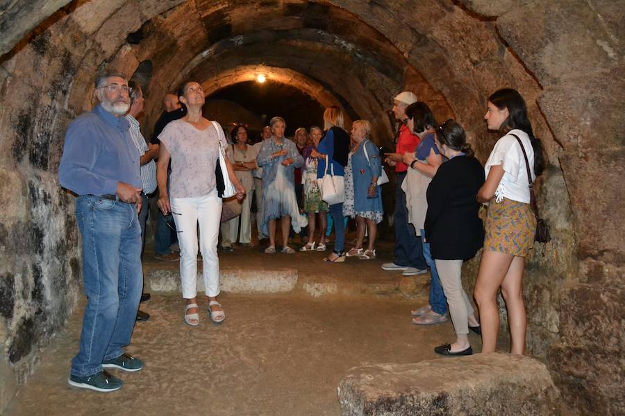 Fotos: Astudillo promociona su barrio de bodegas