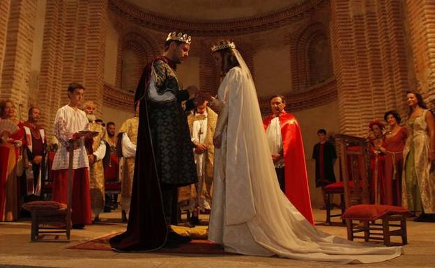 Recreación del enlace en la iglesia de San Martín.