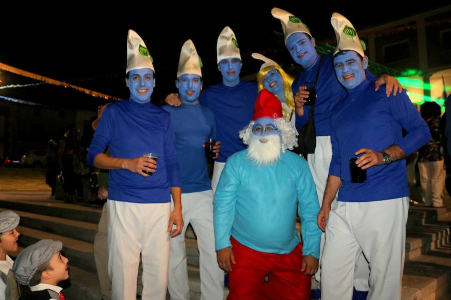 Fotos: Fiesta de Fin de Año en Baltanas