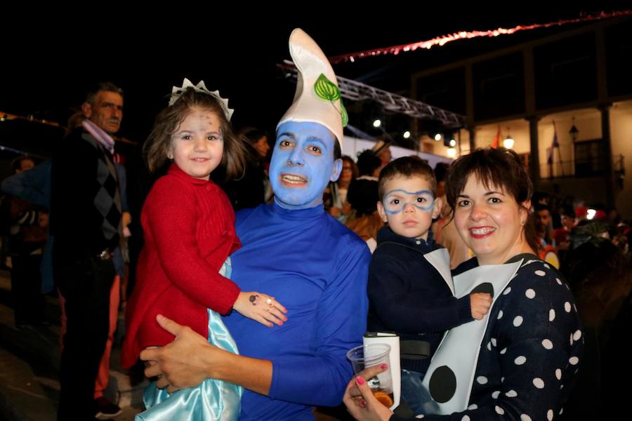 Fotos: Fiesta de Fin de Año en Baltanas