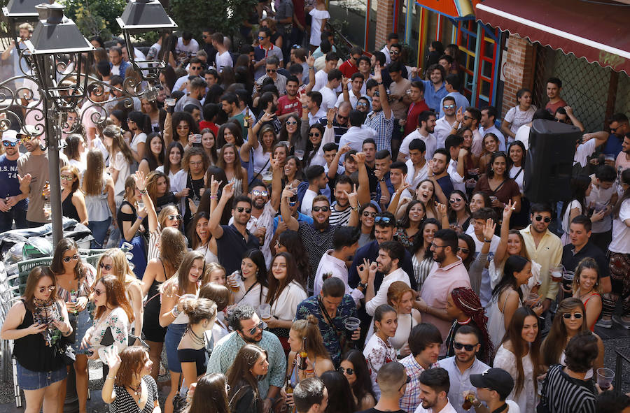 Fotos: Vermut en los bares del seminario
