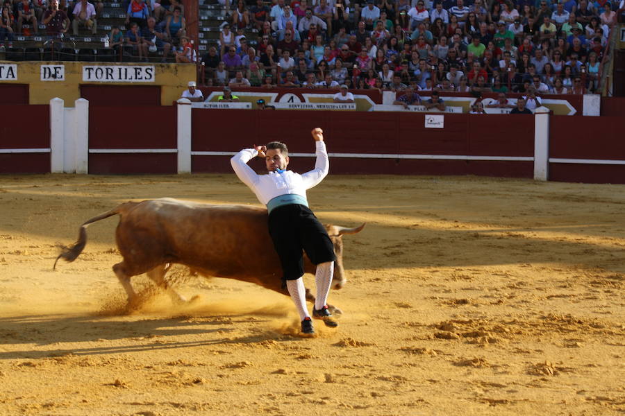 El toledano Moisés Fernández se impone en la octava edición del concurso de cortes de Cuéllar