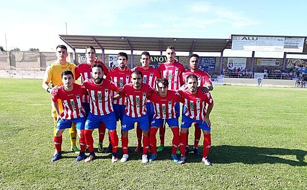 El once tordesillano en La Bañeza. 