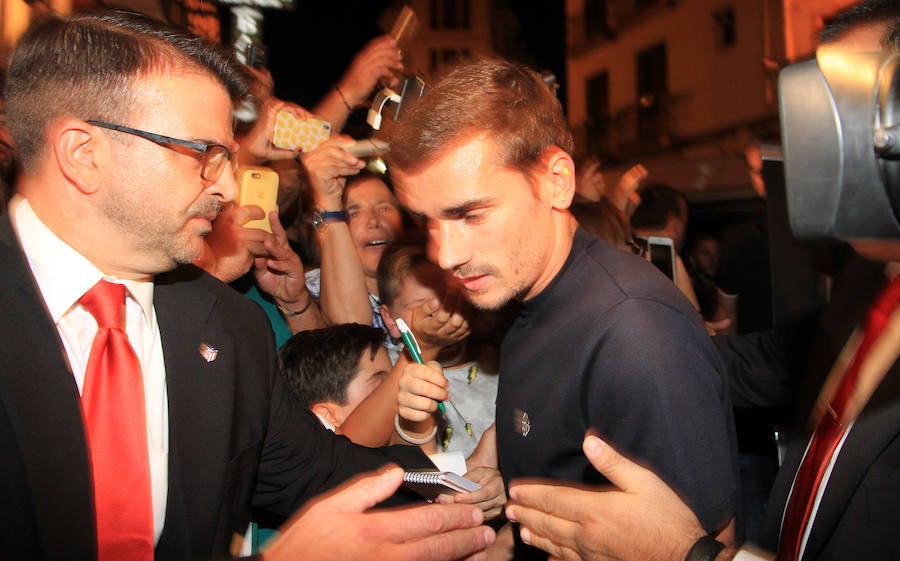 Fotos: El Atlético de Madrid en Segovia