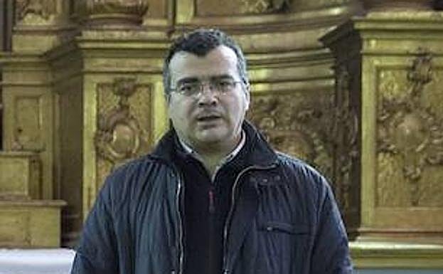 Fernando Bogónez el pasado invierno en la iglesia de San Pedro.