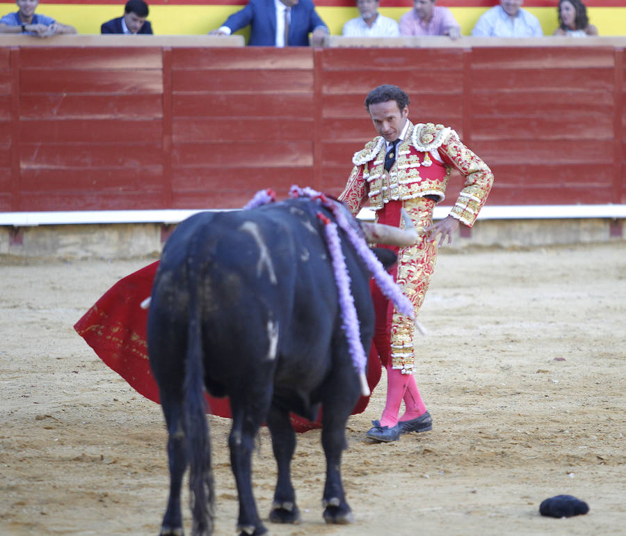 Fotos: Oreja para Padilla y Ferrera