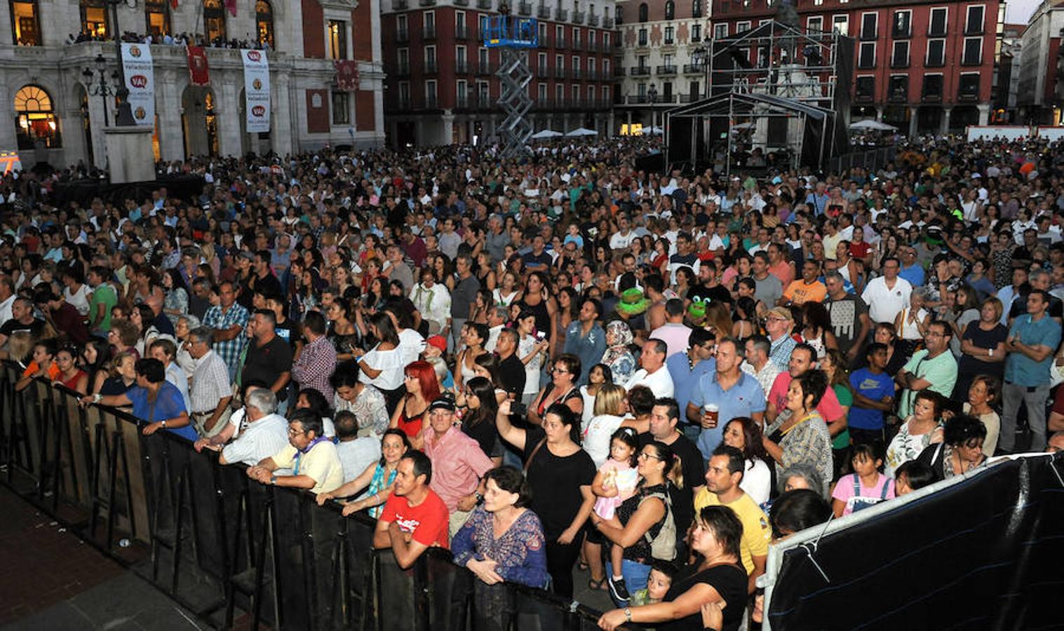 Fotos: Concierto de Los Pichas en la Plaza Mayor de Valladolid