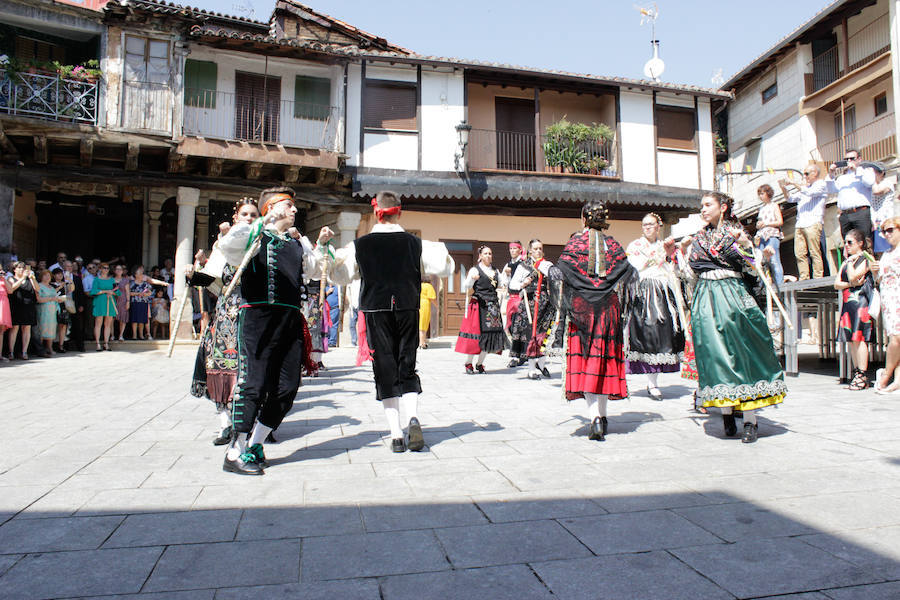 Fotos: Las cintas y el paleo animan Sotoserrano