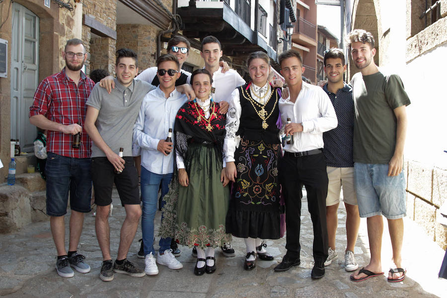 Fotos: Las cintas y el paleo animan Sotoserrano