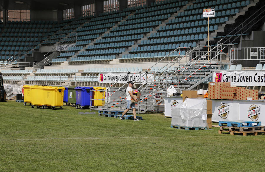 Fotos: Colas antes del concierto de Maluma