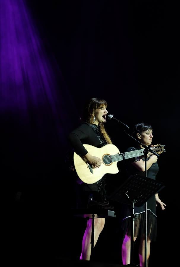 Fotos: Concierto de Rozalén en la Plaza Mayor de Valladolid