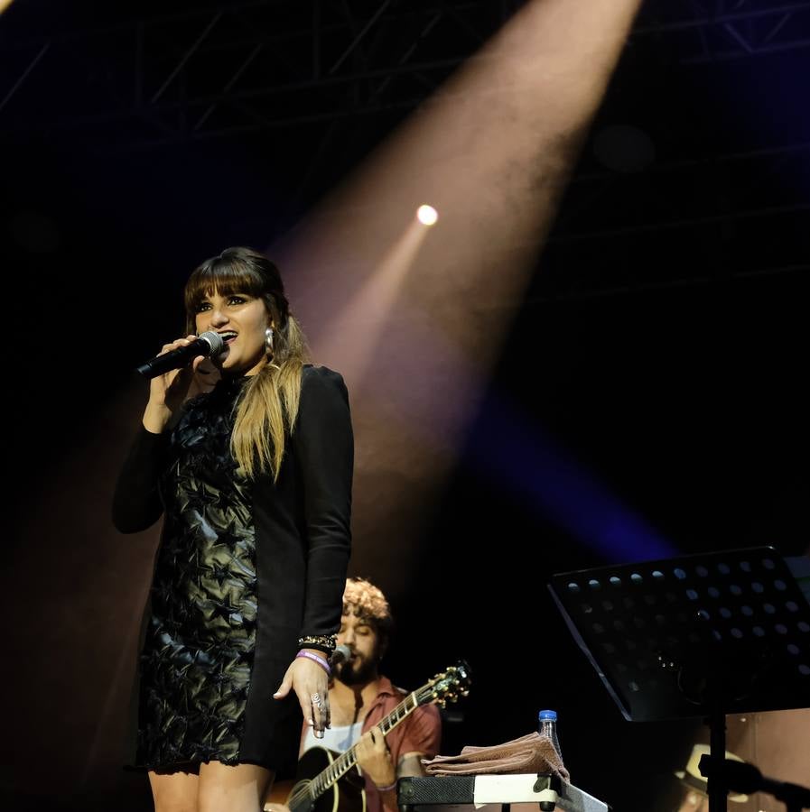 Fotos: Concierto de Rozalén en la Plaza Mayor de Valladolid