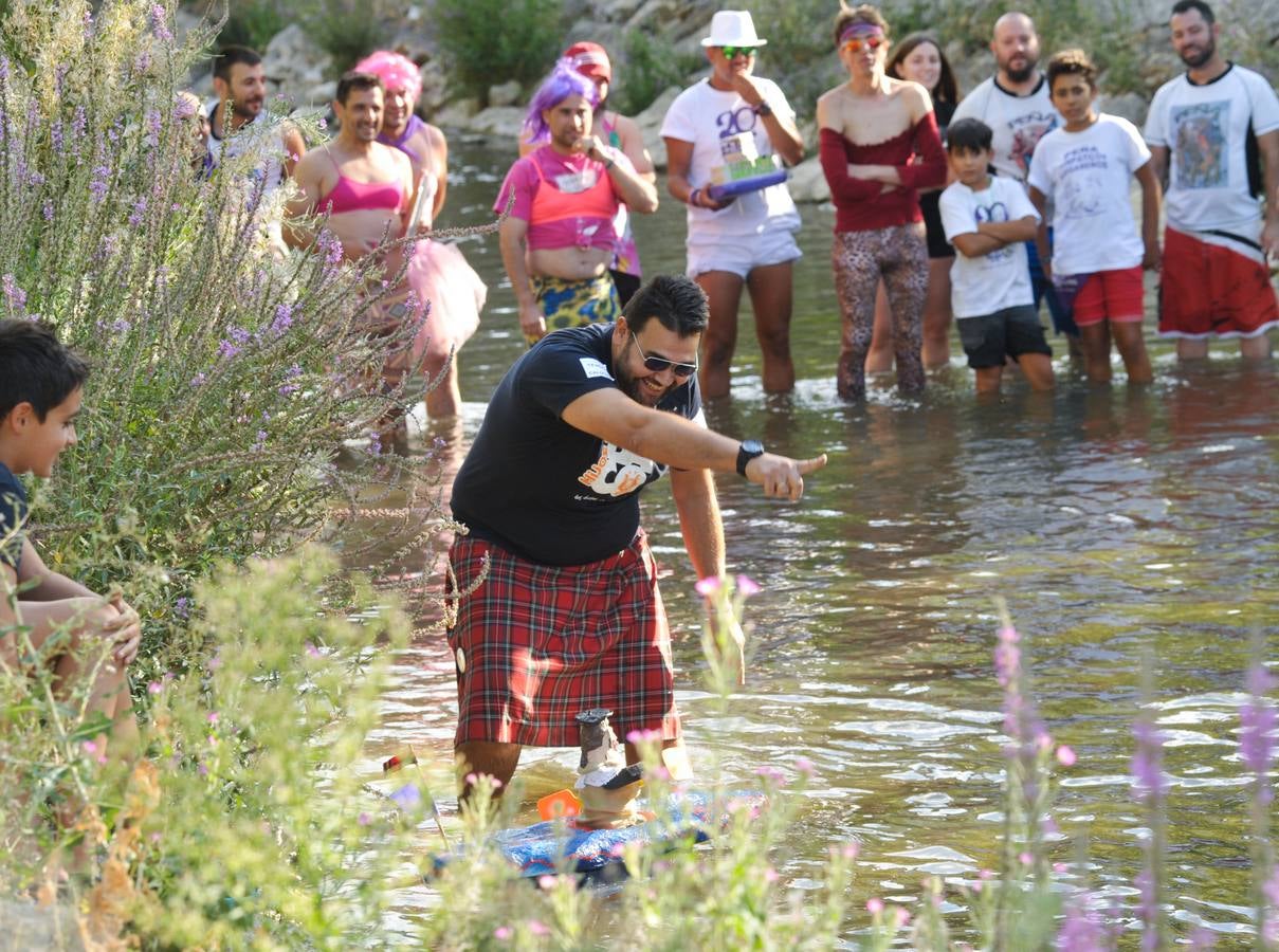 Fotos: Descenso de embarcaciones por el río Esgueva