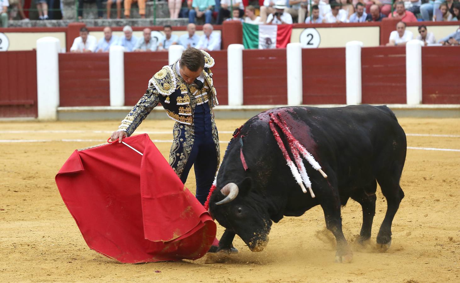 Segunda corrida de abono con Juan Bautista, López Simón y Emilio de Justo 