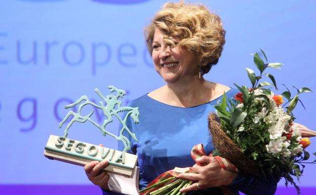 La segoviana Esther García recibe el homenaje de la Muestra de Cine Europeo Ciudad de Segovia en 2015. 