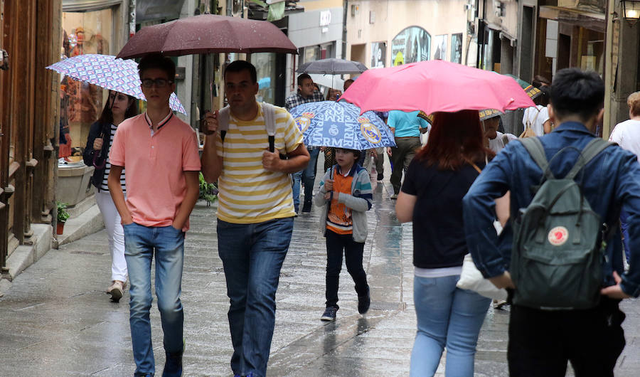 Fotos: Jornada pasada por agua en Segovia
