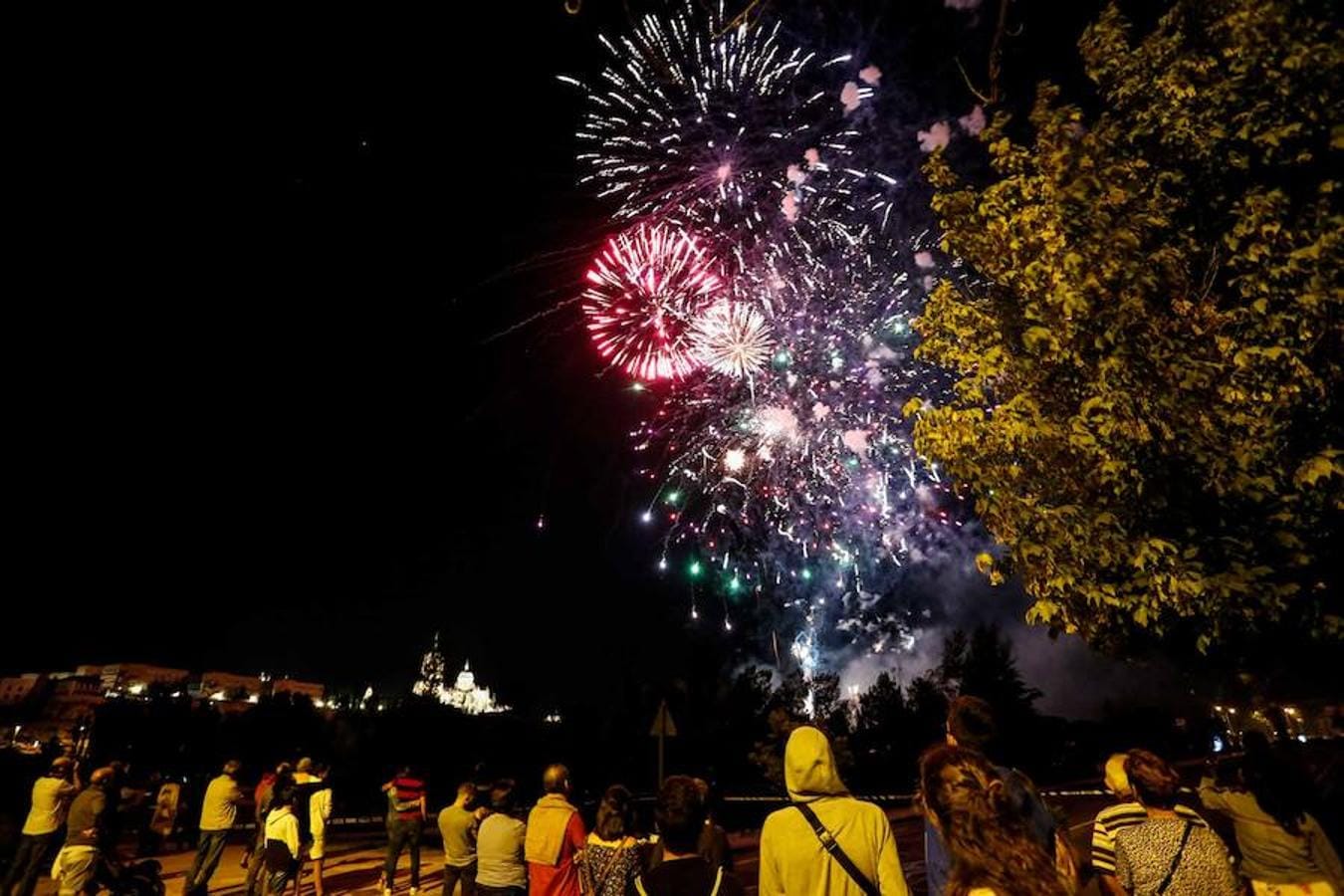 Fotos: Los fuegos Artificiales encienden las fiestas en Salamanca