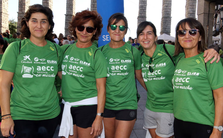 Fotos: V Marcha contra el Cáncer en Segovia