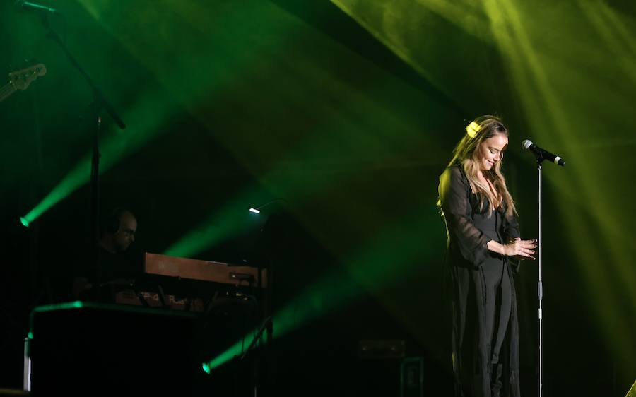 Fotos: Concierto de Chenoa en la Plaza Mayor de Valladolid durante las Fiestas de la Virgen de San Lorenzo 2018